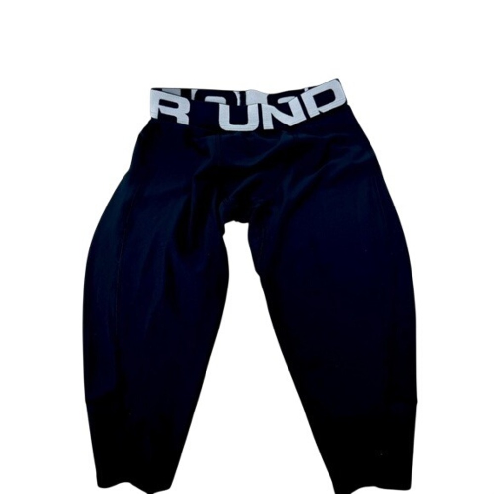 Under Armour HeatGear Youth Medium Black Compression Leggings‎ 1033